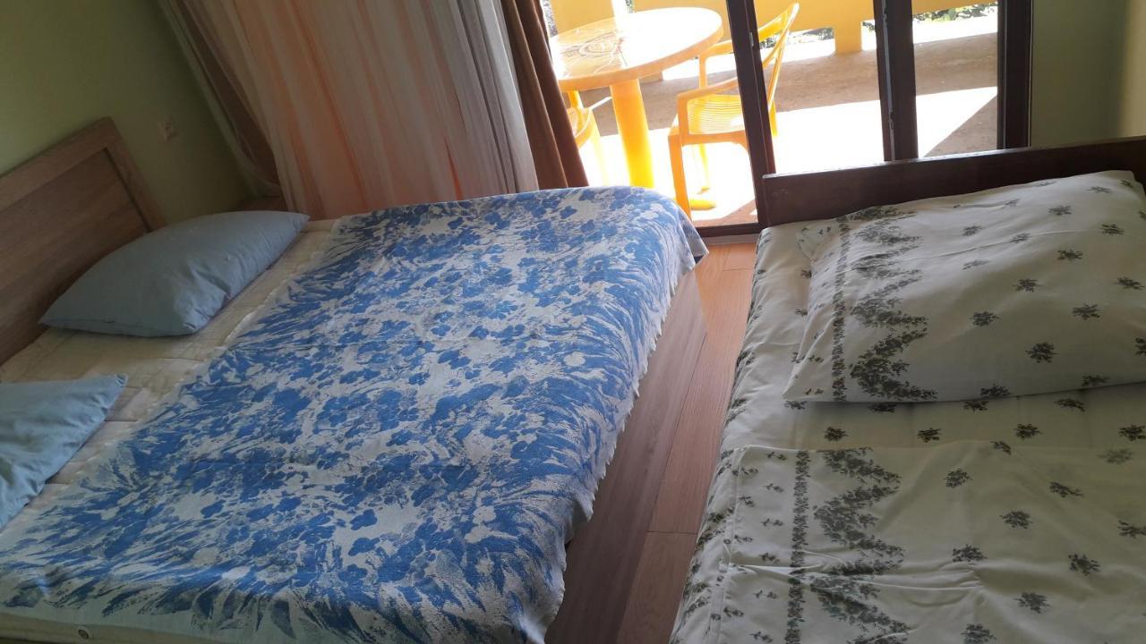 Guesthouse Maria Сарпи Екстериор снимка