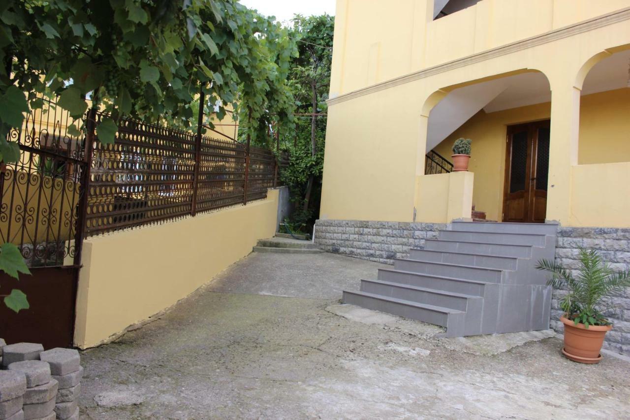 Guesthouse Maria Сарпи Екстериор снимка